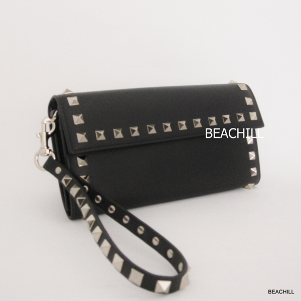 ヴァレンティノスーパーコピー ヴァレンティノ 人気RockStud 持ち手付き長財布“BLACK”LW0P0225BOL